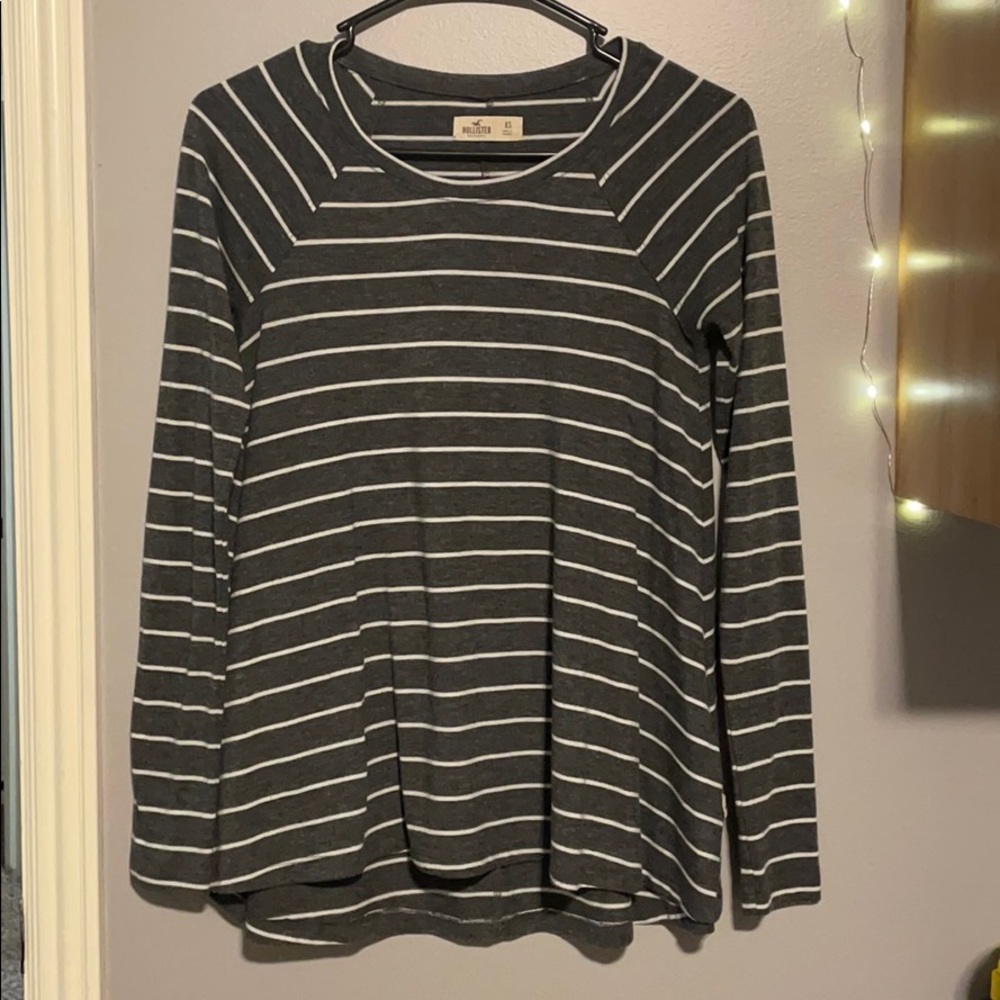 Gray and white striped long sleeve.